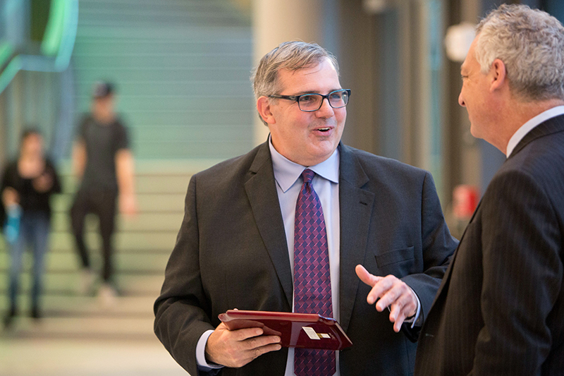 De Franco Invested as KPMG Professor of Accounting