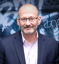 Mark Livingston