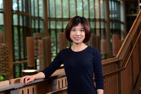 Yumei He portrait photo
